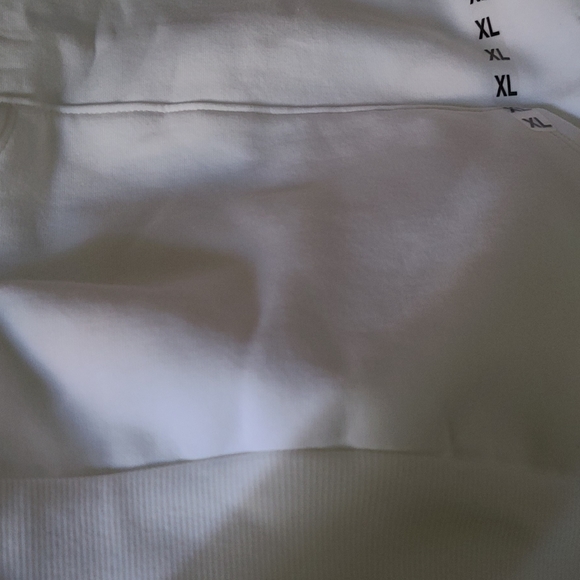 Puma Sweater - Picture 12 of 13